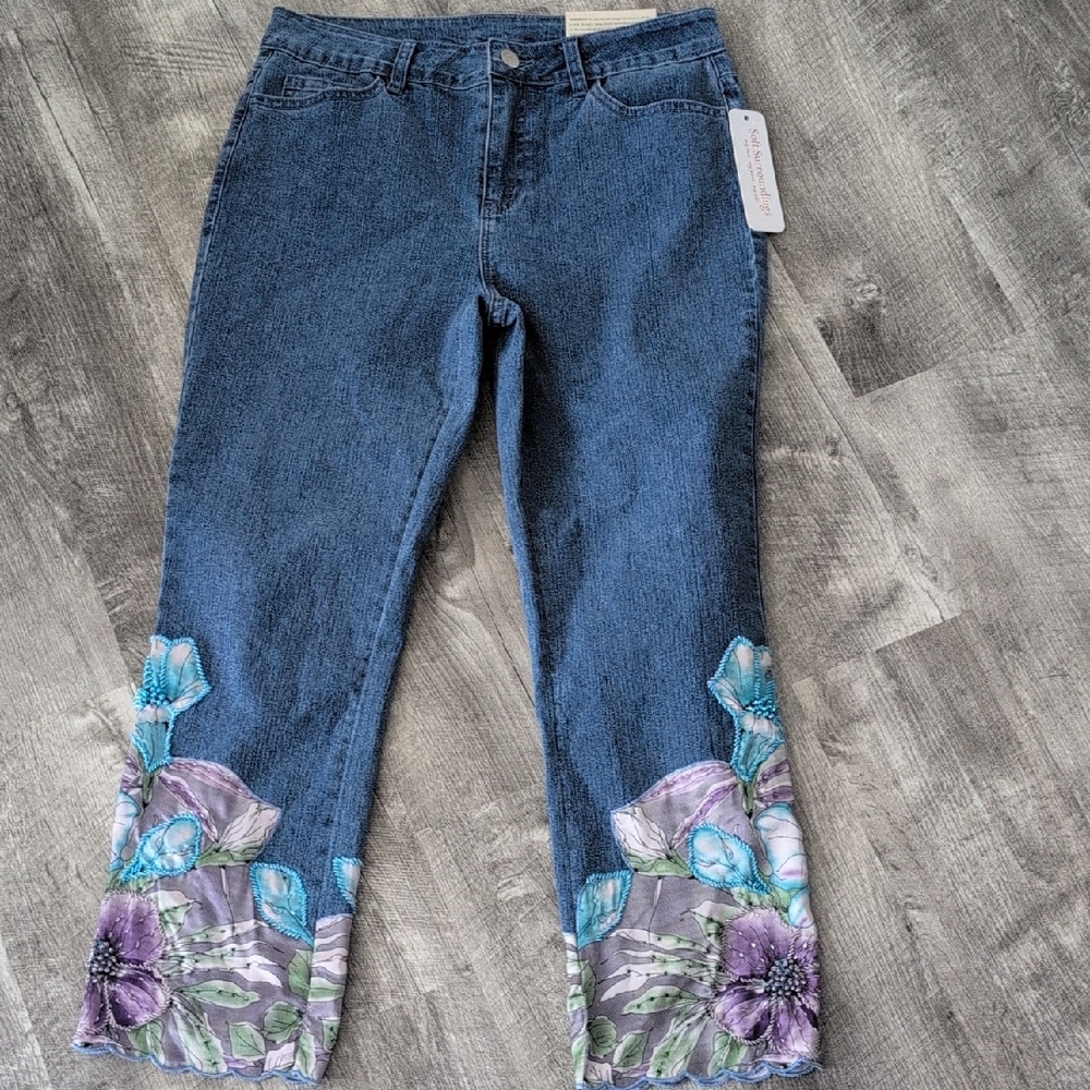 Soft Surroundings Cropped Jeans with Floral Beaded Accents Size 6 New With Tags